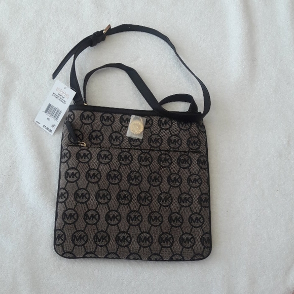 Michael Kors Jacquard Crossbody - Picture 5 of 5